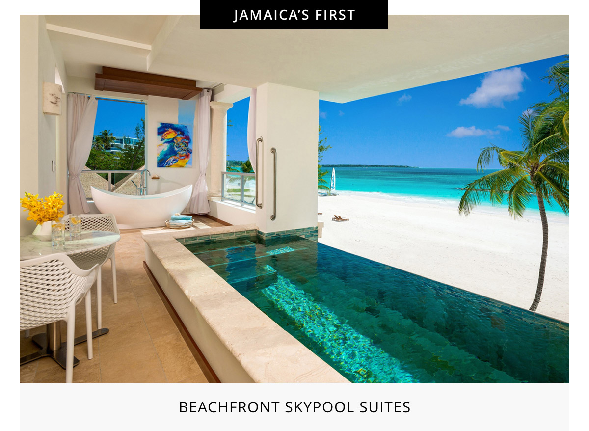 Beachfront Skypool Suite